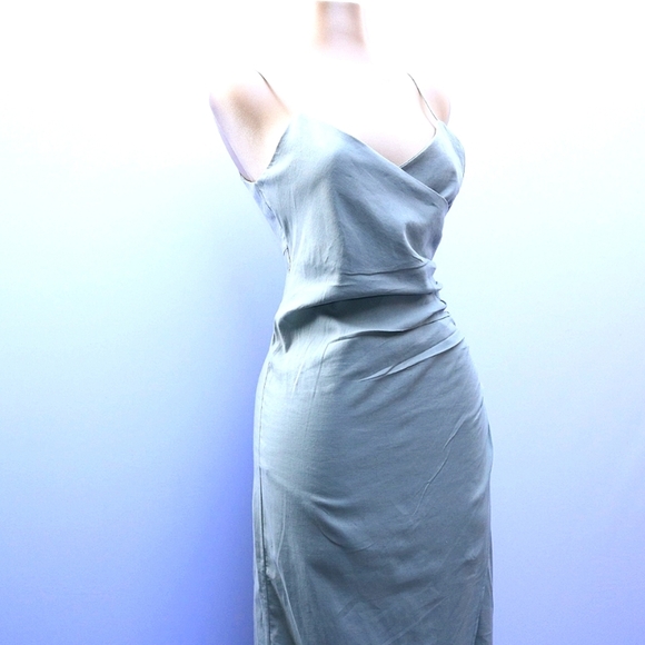 Beautiful Zara Midi dress in Sage Green, Perfect Spring Dress, Small - Picture 3 of 8